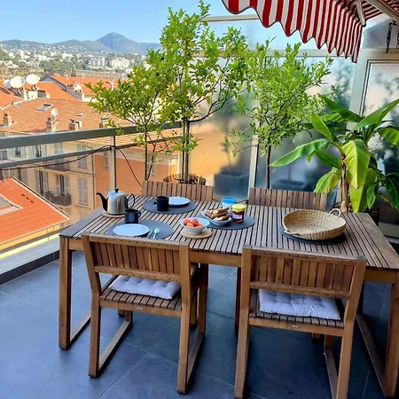 Splendide Penthouse Au Coeur De *