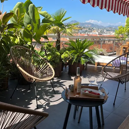 Splendide Penthouse Au Coeur De Νίκαια