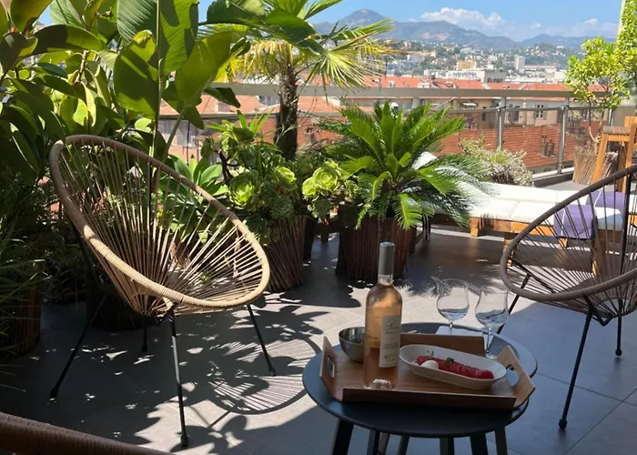 Splendide Penthouse Au Coeur De Nizza
