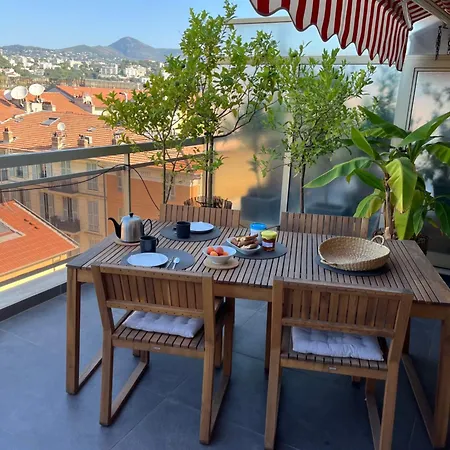 Splendide Penthouse Au Coeur De *